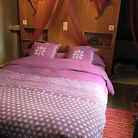 L'emiline Bed & Breakfast *